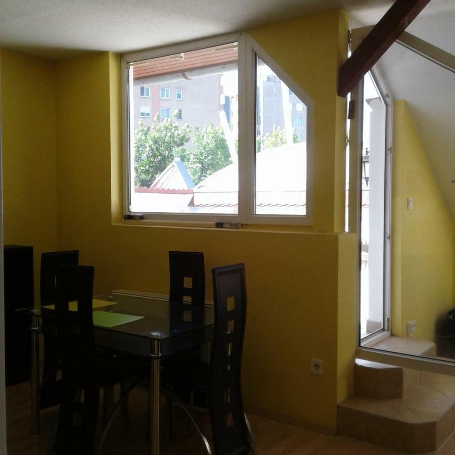 Mary Apartment Шіофок Екстер'єр фото