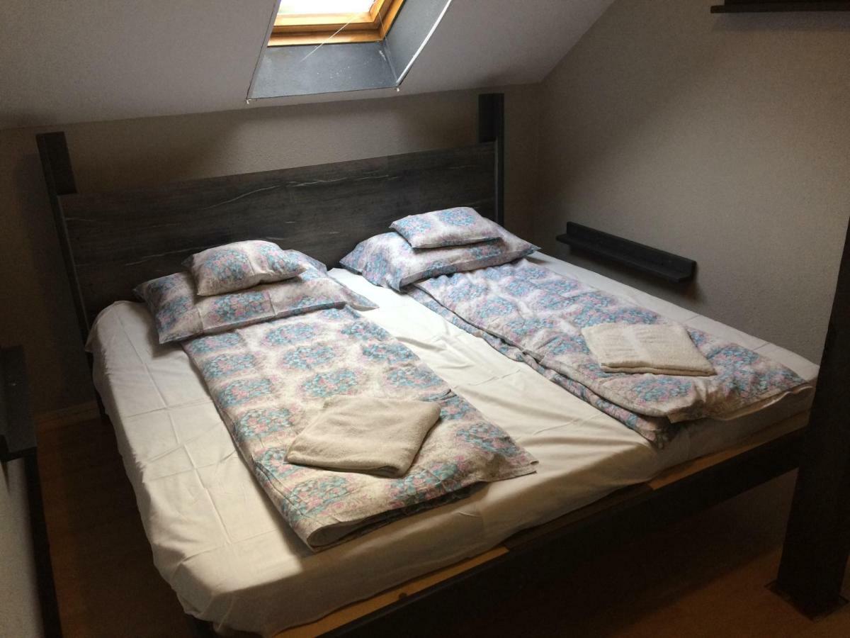 Mary Apartment Шіофок Екстер'єр фото