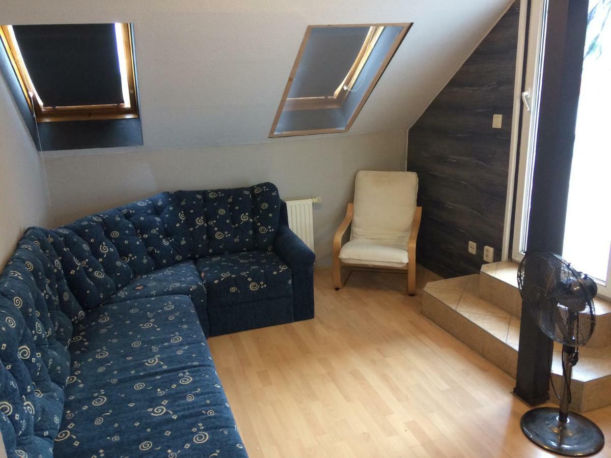 Mary Apartment Шіофок Екстер'єр фото