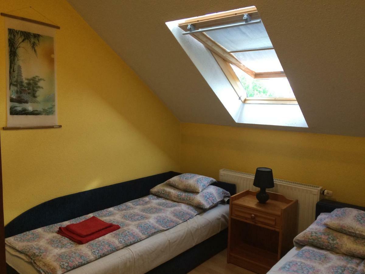 Mary Apartment Шіофок Екстер'єр фото