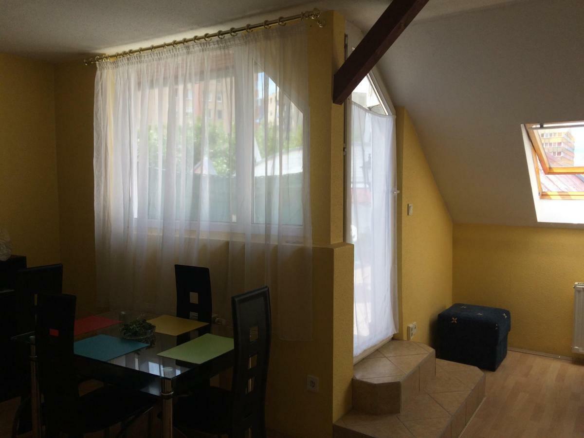 Mary Apartment Шіофок Екстер'єр фото